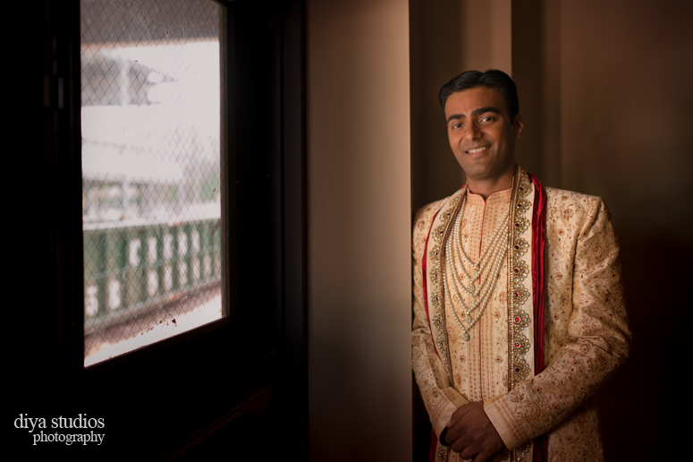 Fetching White Silk Fabric Wedding Wear Groom Sherwani For Men